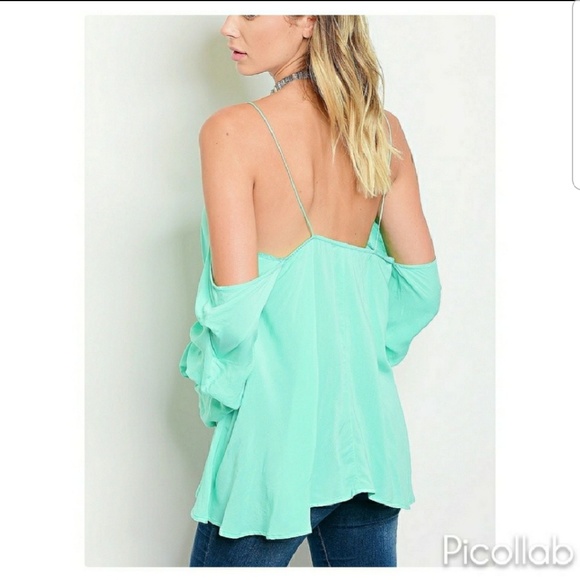 Mint Romance Cold Shoulder blouse - Picture 2 of 5